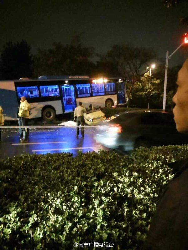 突发！仙林羊山湖发生重大交通事故！